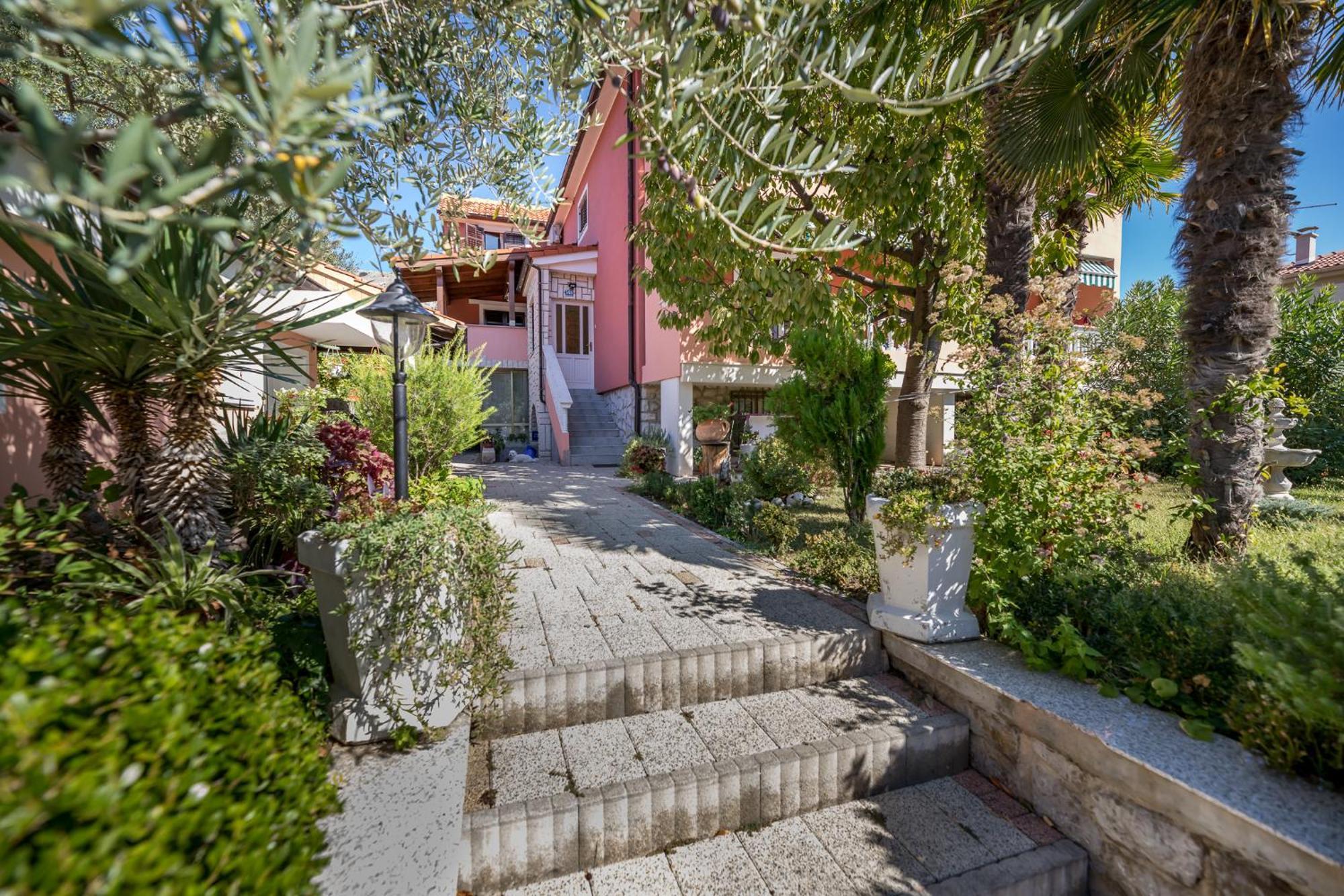 Apartments Nadica Baška Exterior foto