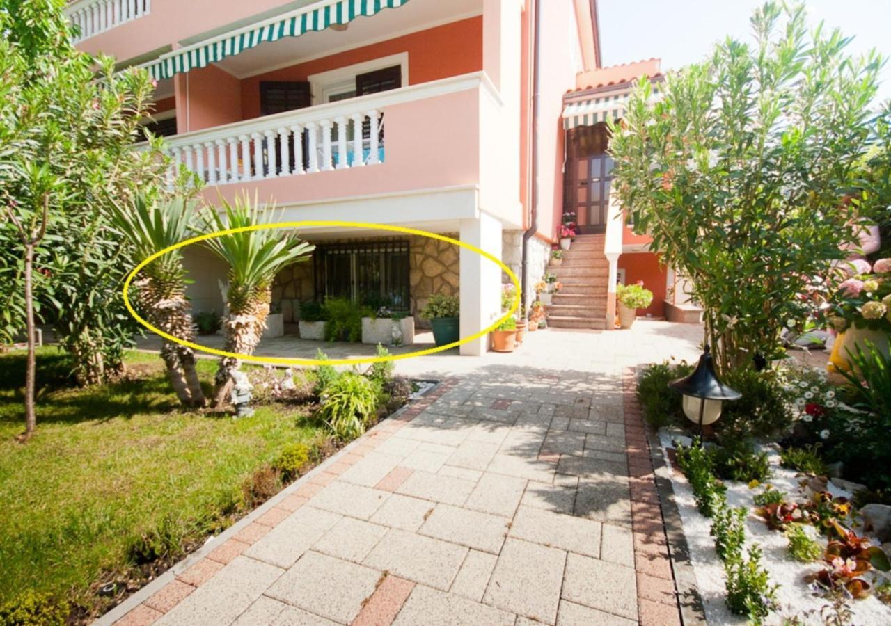 Apartments Nadica Baška Exterior foto